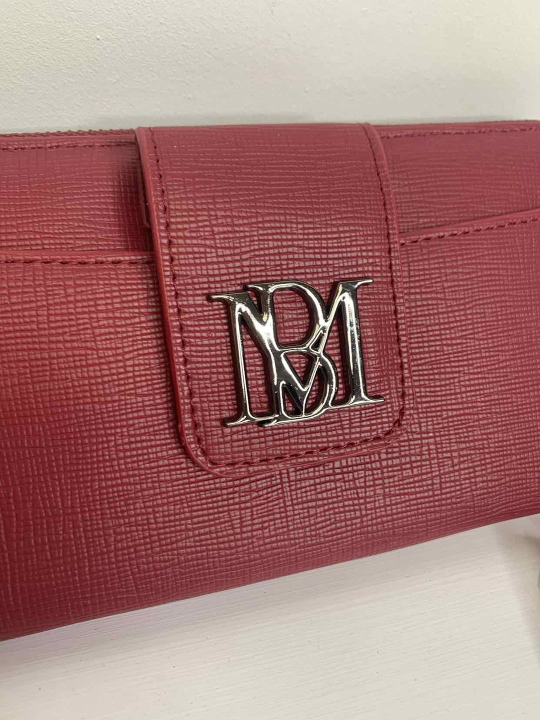 Badgley Mischka maroon wallet