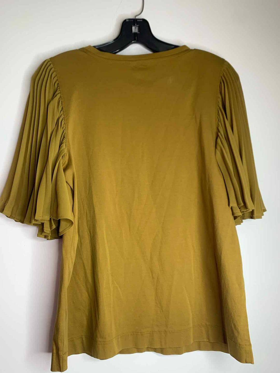 Ann Taylor Women Size M Mustard short sleeve top