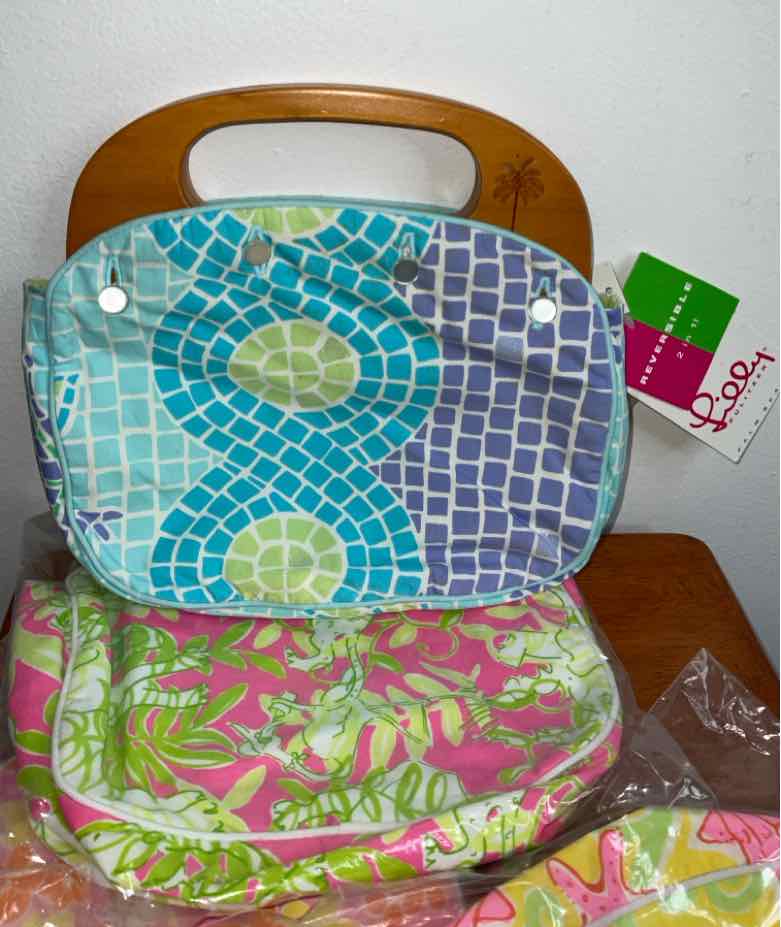 Lilly Pulitzer Multi-Color clutch