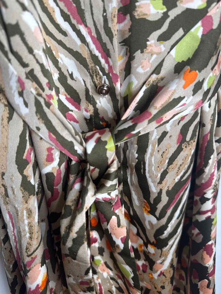 Chicos Size 2 Multi-Color Belted long sleeve dress
