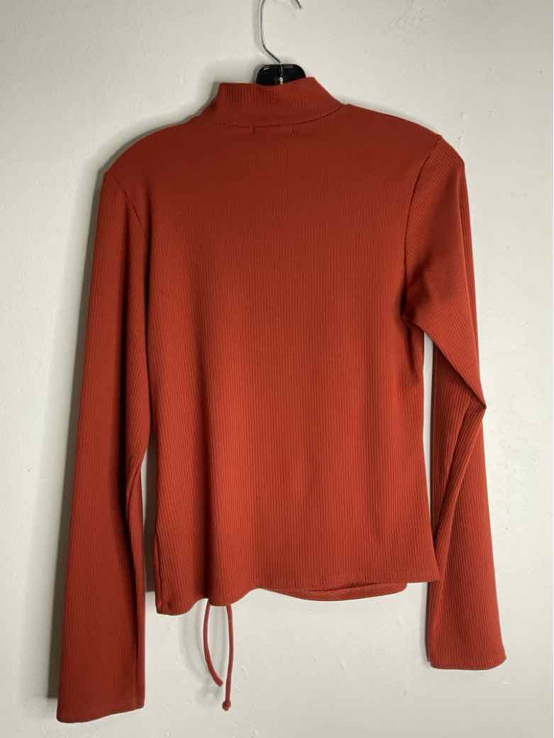Paperoc Size L Rust High Neck long sleeve top