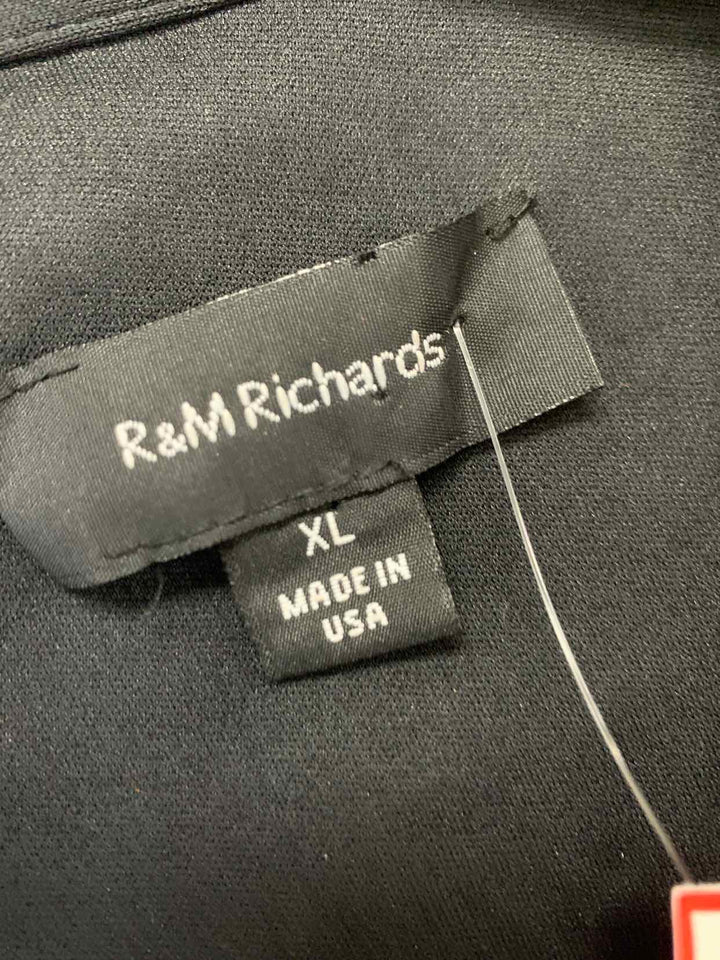 R& M Richards Size XL Black and Gold cover-Up