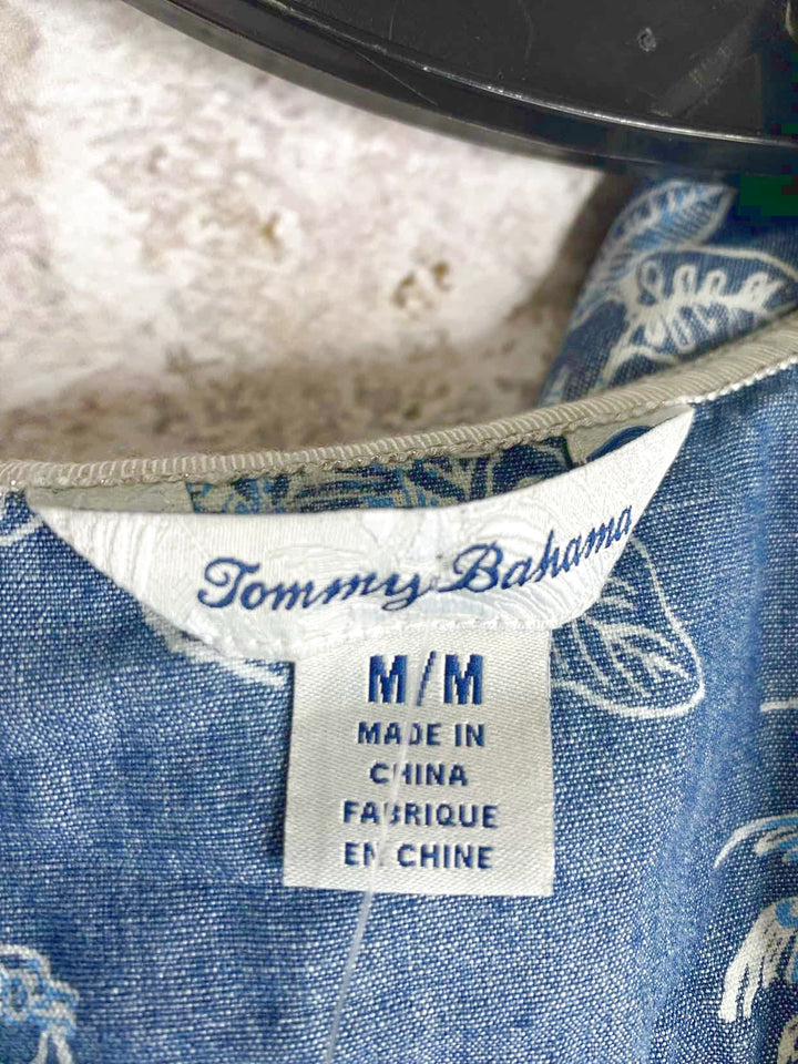 Tommy Bahama Size M Blue long sleeve top