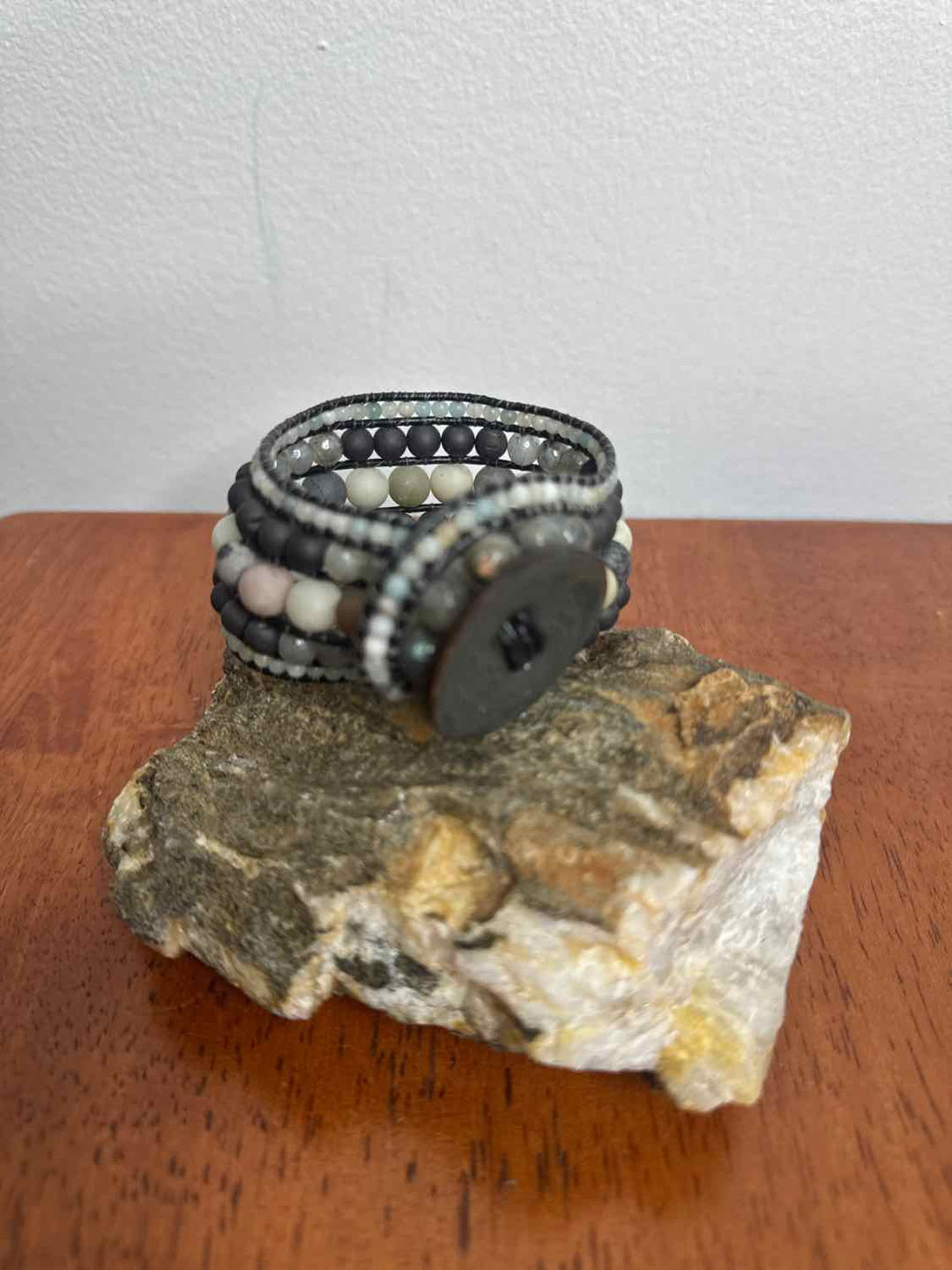 Stone Addiction Size OS Grey Excellent Bracelet