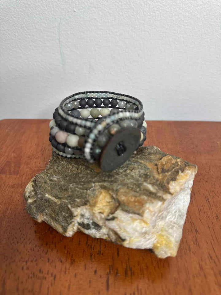 Stone Addiction Size OS Grey Excellent Bracelet