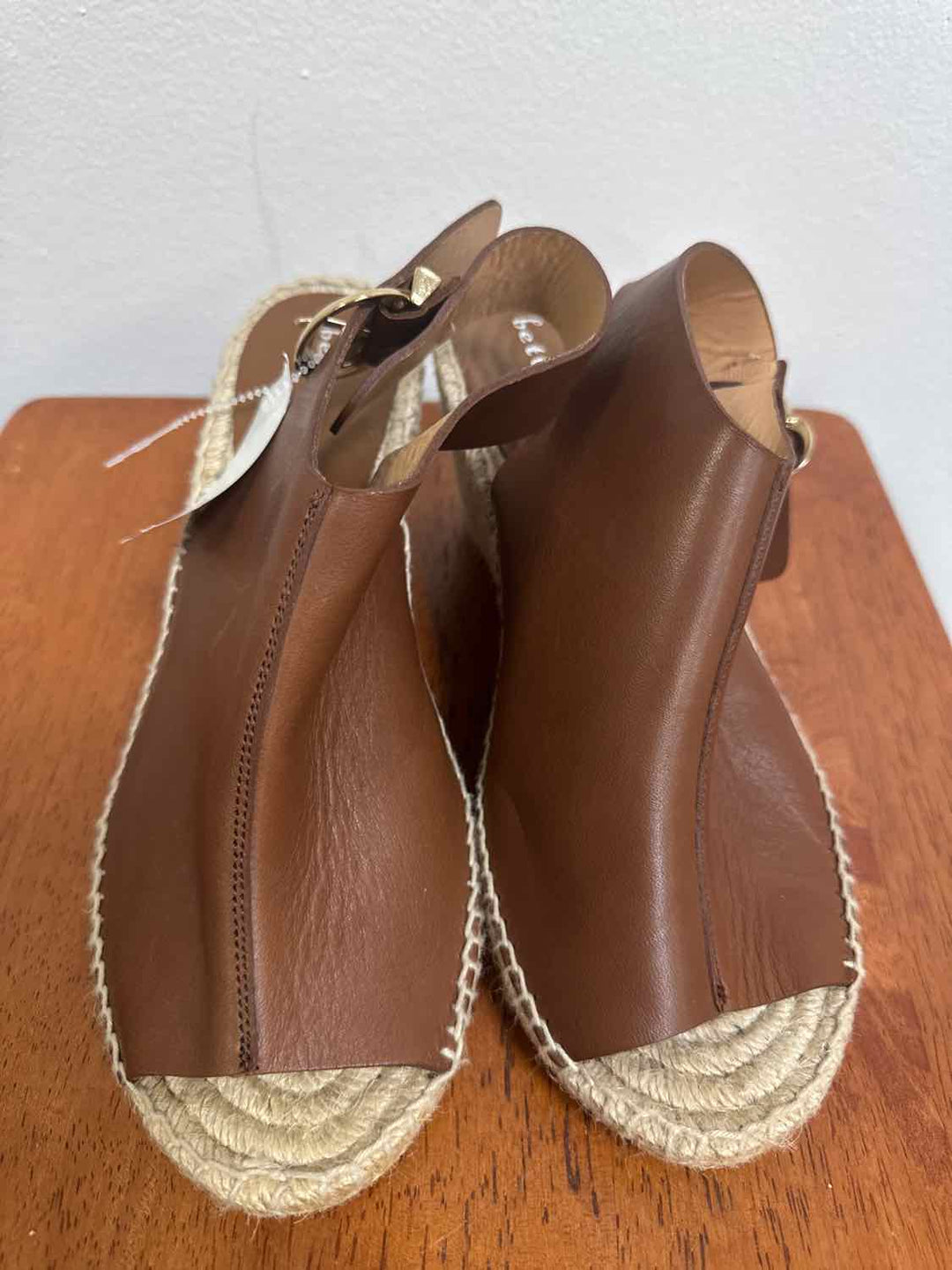 Bettye Muller Shoe Size 39 Camel wedge