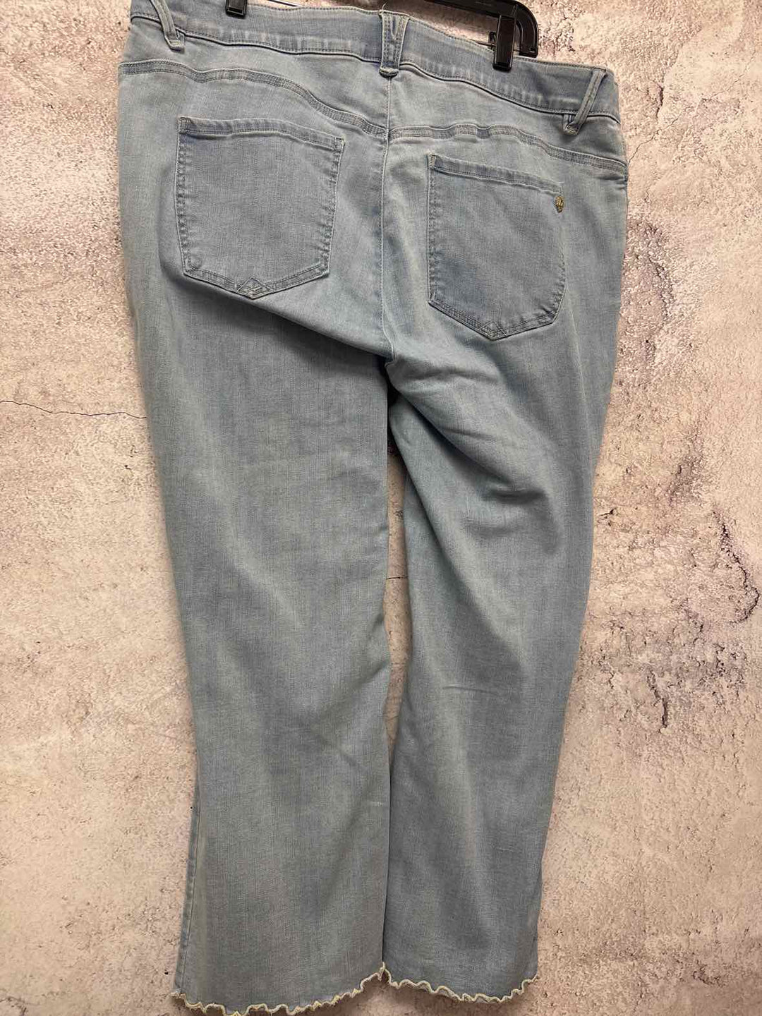 Women Size 18 Democracy denim Jeans