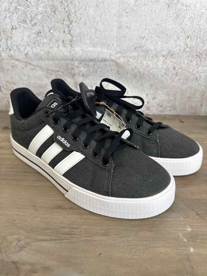 Adidas Shoe Size 8 Grey athletic sneaker