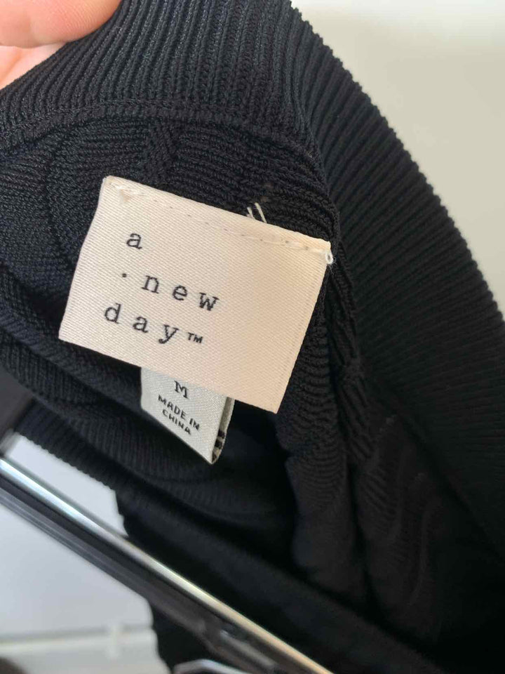Women Size M A New Day Black mini skirt