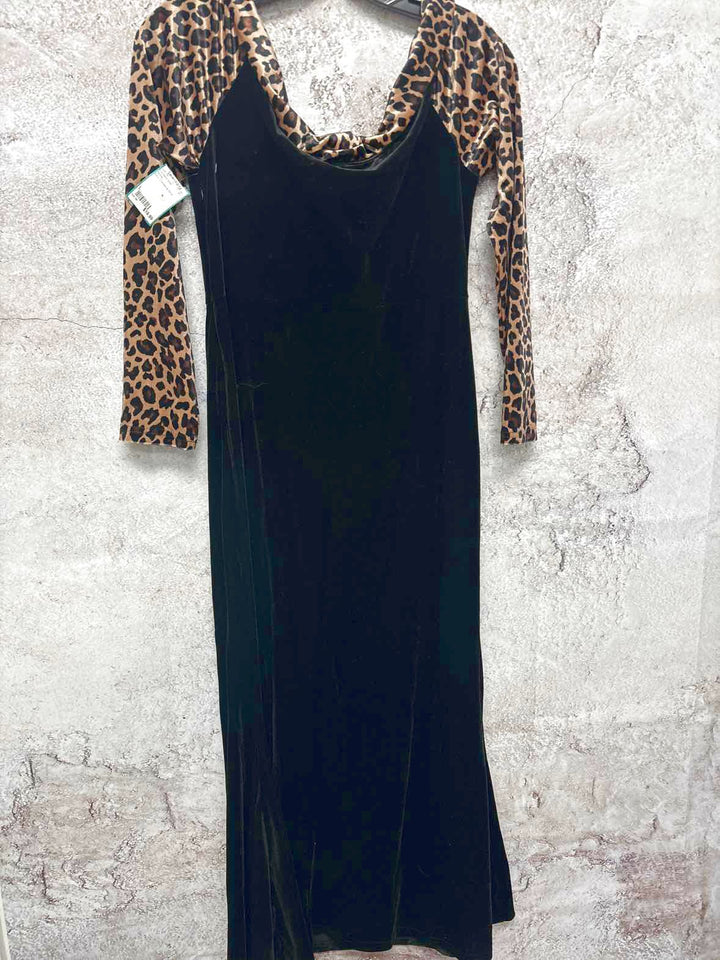 Oyrosy Size L Black long sleeve dress
