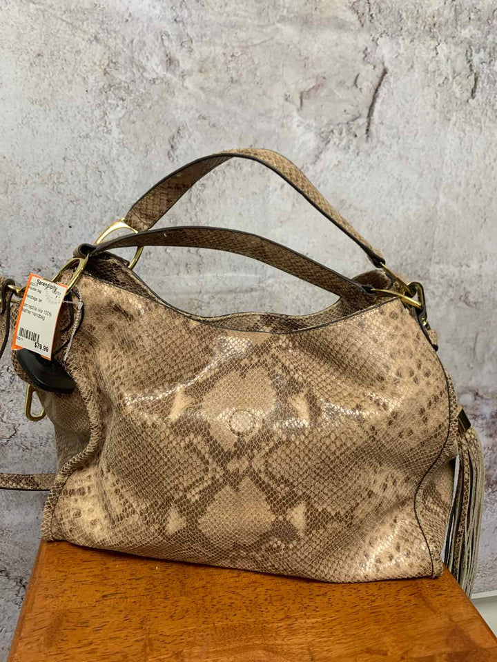 tan shoulder bag