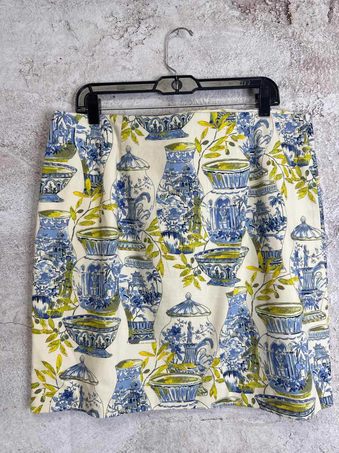 Talbots Size 16P Blue Print knee length skirt