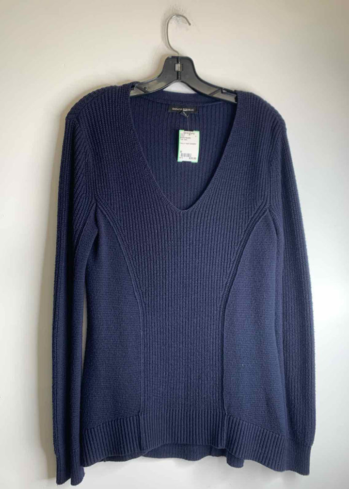 Banana Republic Navy Women Size M sweater