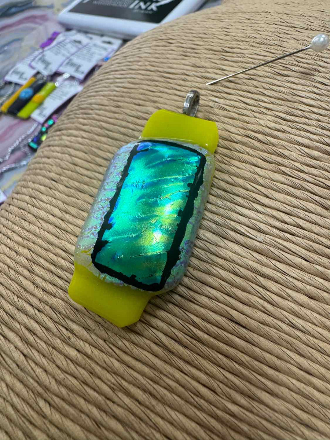 SwirlyQs Size M/L Neon lime green NWT Pendant only