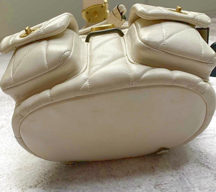 Coach Ivory shoulder bag