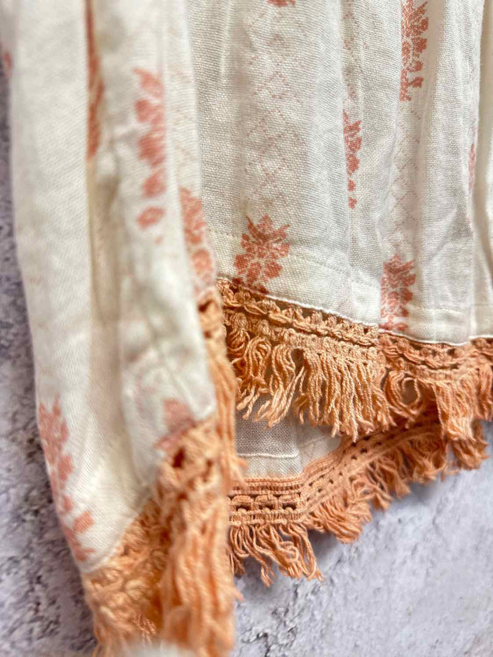 Free People Size S Ivory Scoop Neck short sleeve top