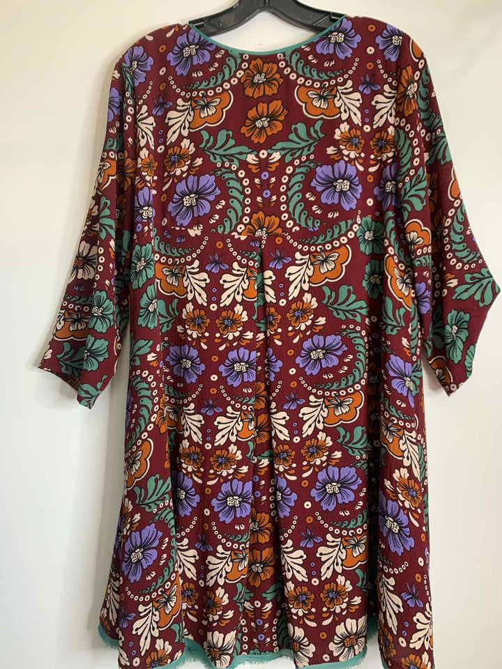 Women Size M Entro floral long sleeve dress