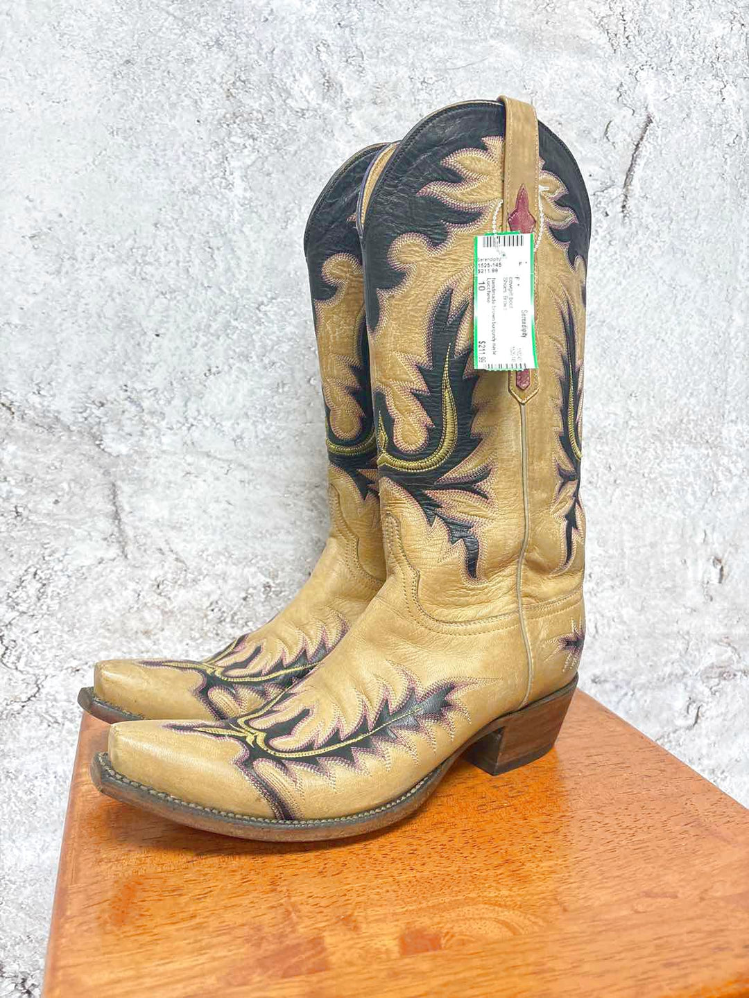 Lucchese Brown W Shoe Size 10 cowgirl boot