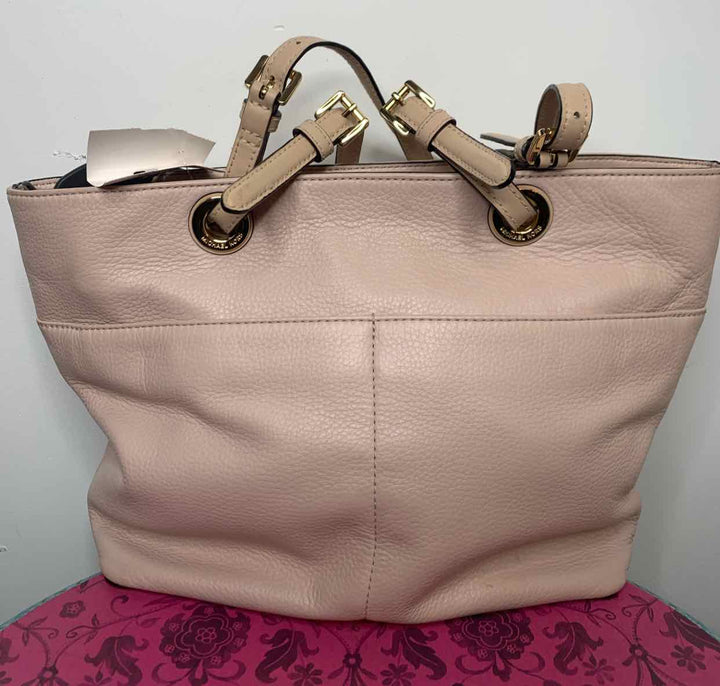 Michael Kors Pink shoulder bag