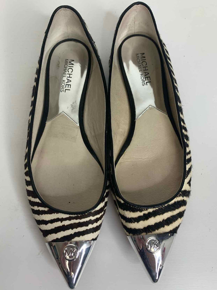 Michael Kors Animal Print W Shoe Size 7.5 flat shoe