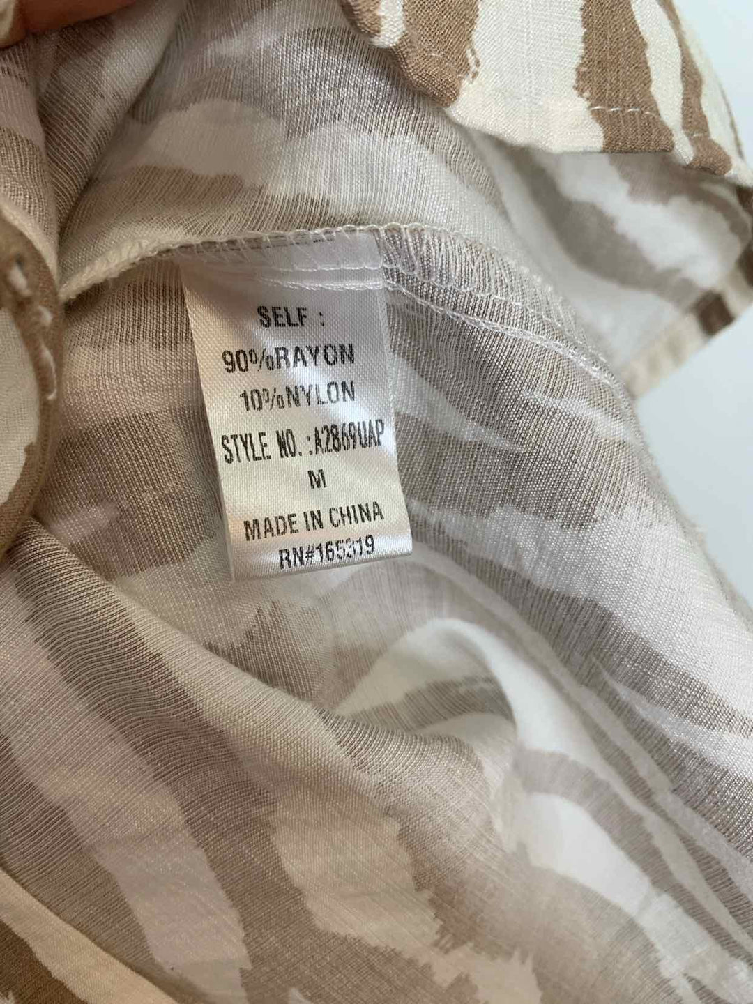 Makk Women Size M tan short sleeve top