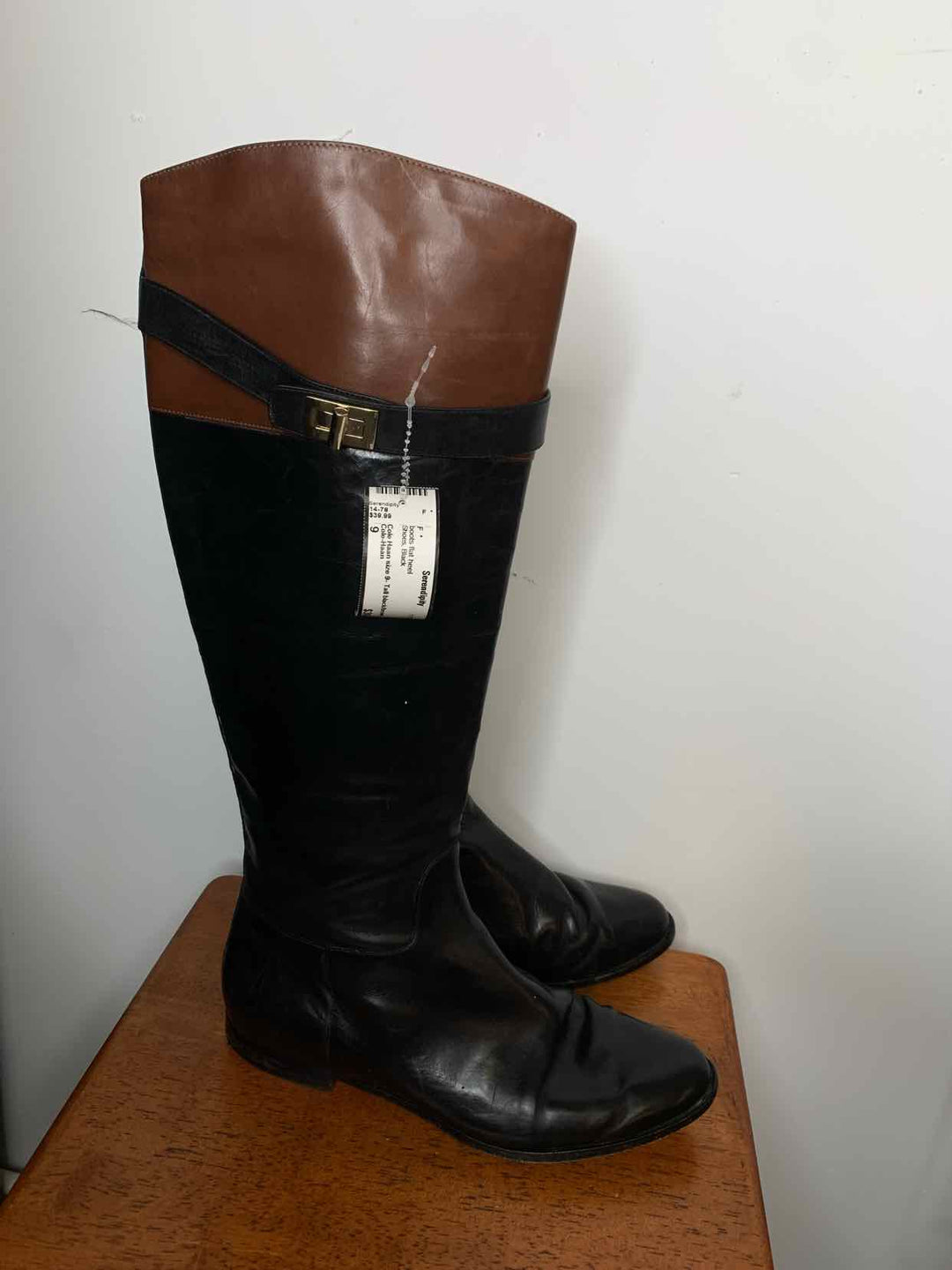 Cole-Haan Black W Shoe Size 9 boots flat heel