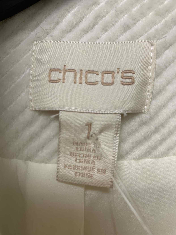 Chicos Size 1 Ivory NWT Gold Hardware jacket
