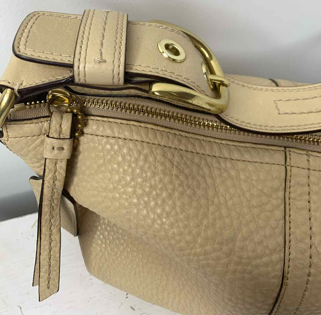 Coach Beige shoulder bag