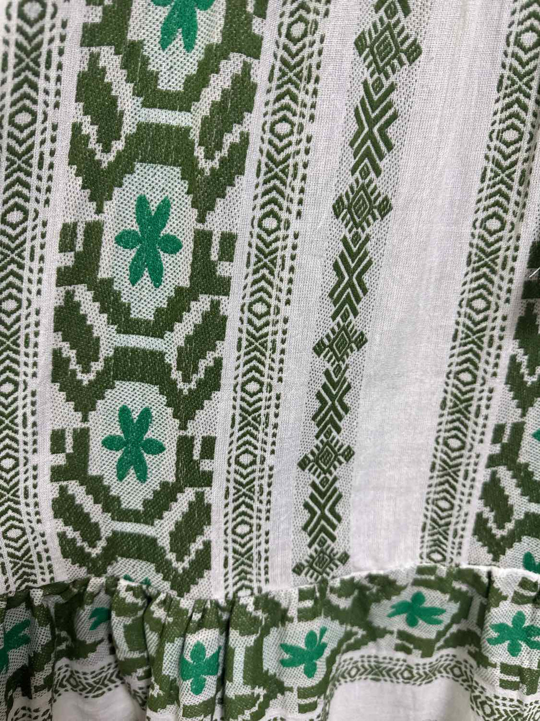 Elan Size S Green Tassel short sleeve