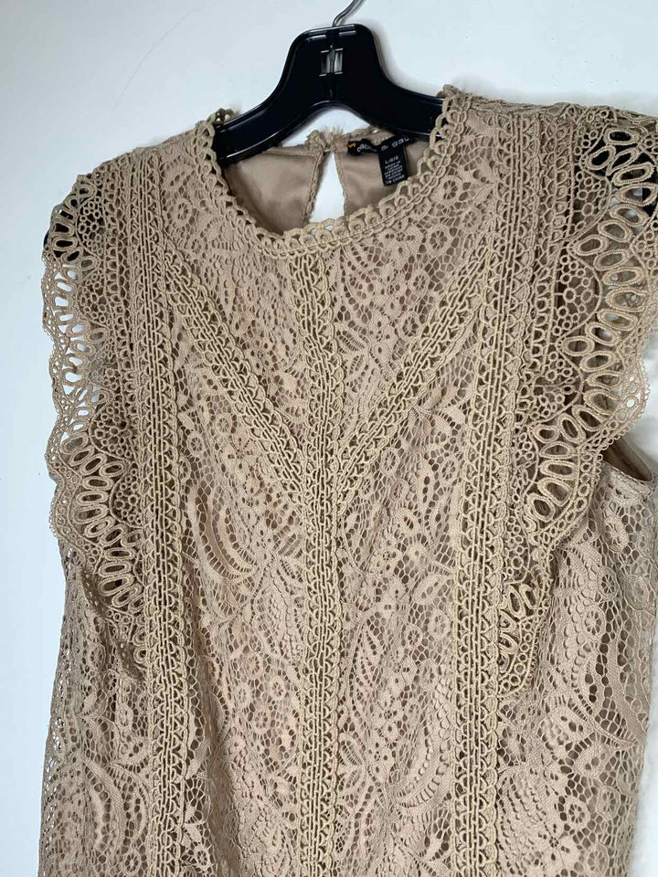 Cable & Gauge Women Size L tan sleeveless