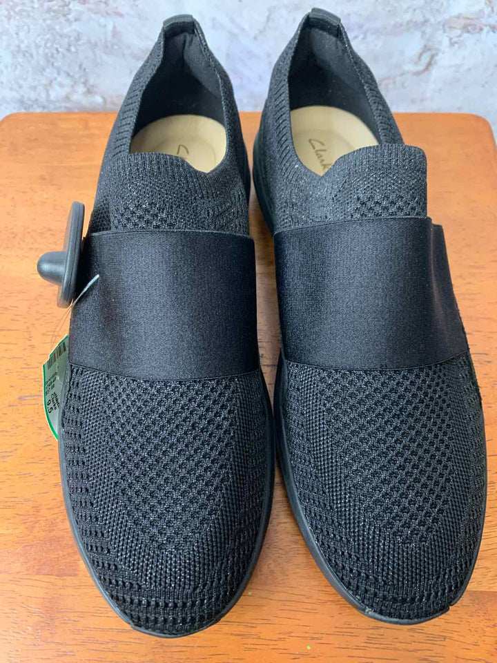 Clarks Black W Shoe Size 9.5 athletic sneaker