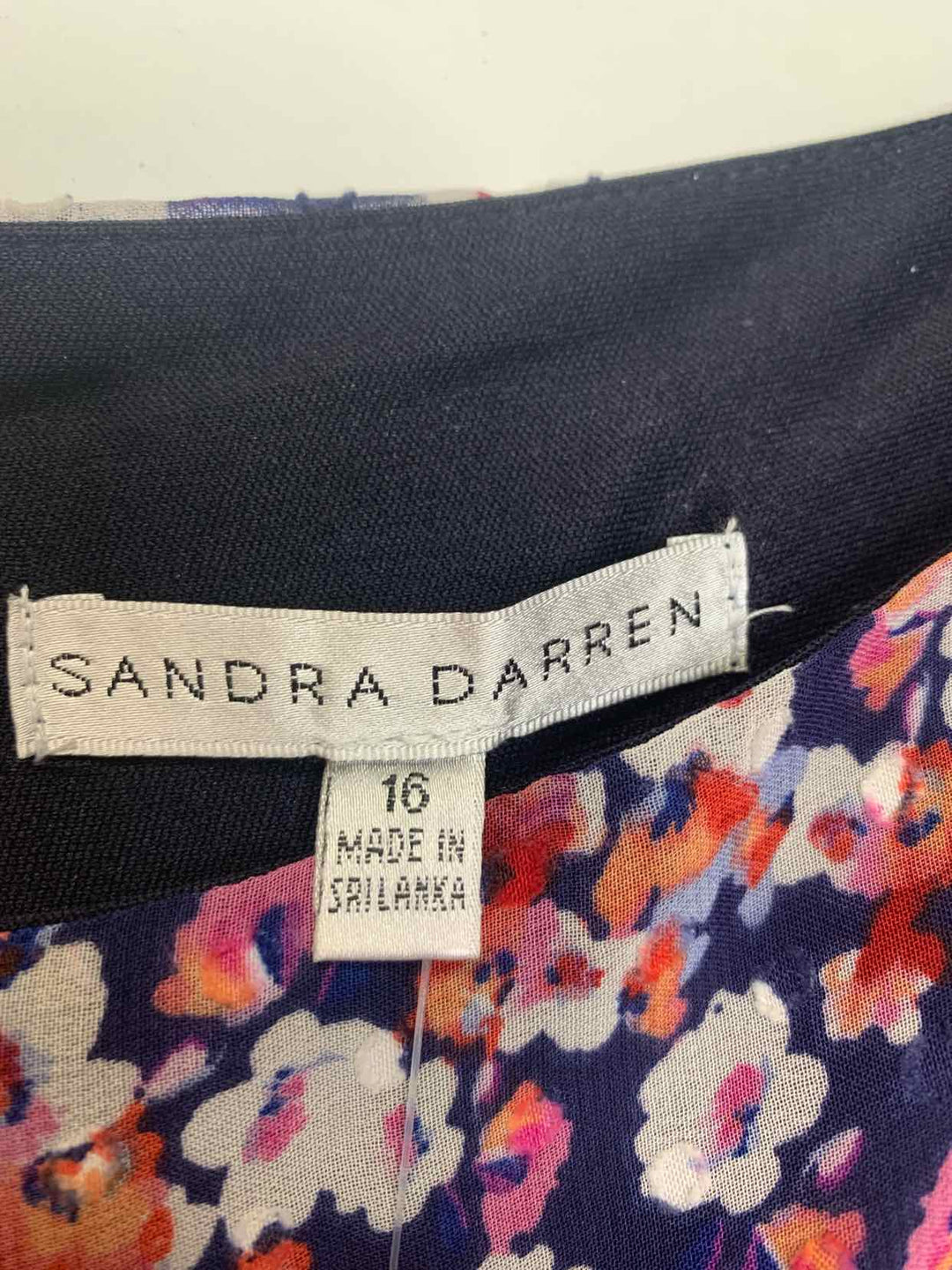 Women Size 16 Sandra Darren floral short sleeve