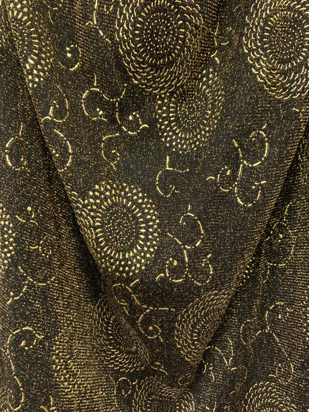 R& M Richards Size XL Gold cover-Up