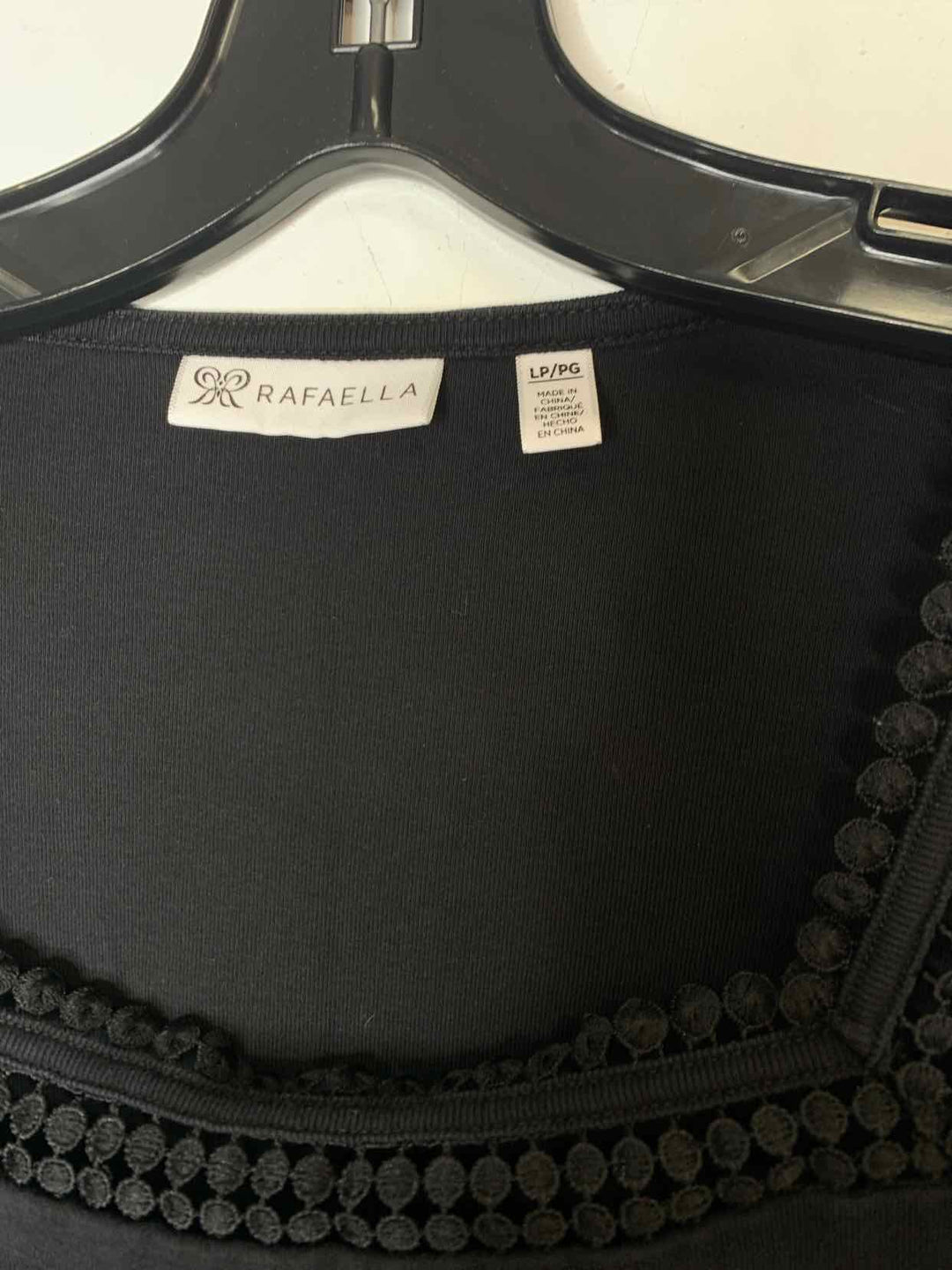 Rafella Women Size L Black short sleeve top