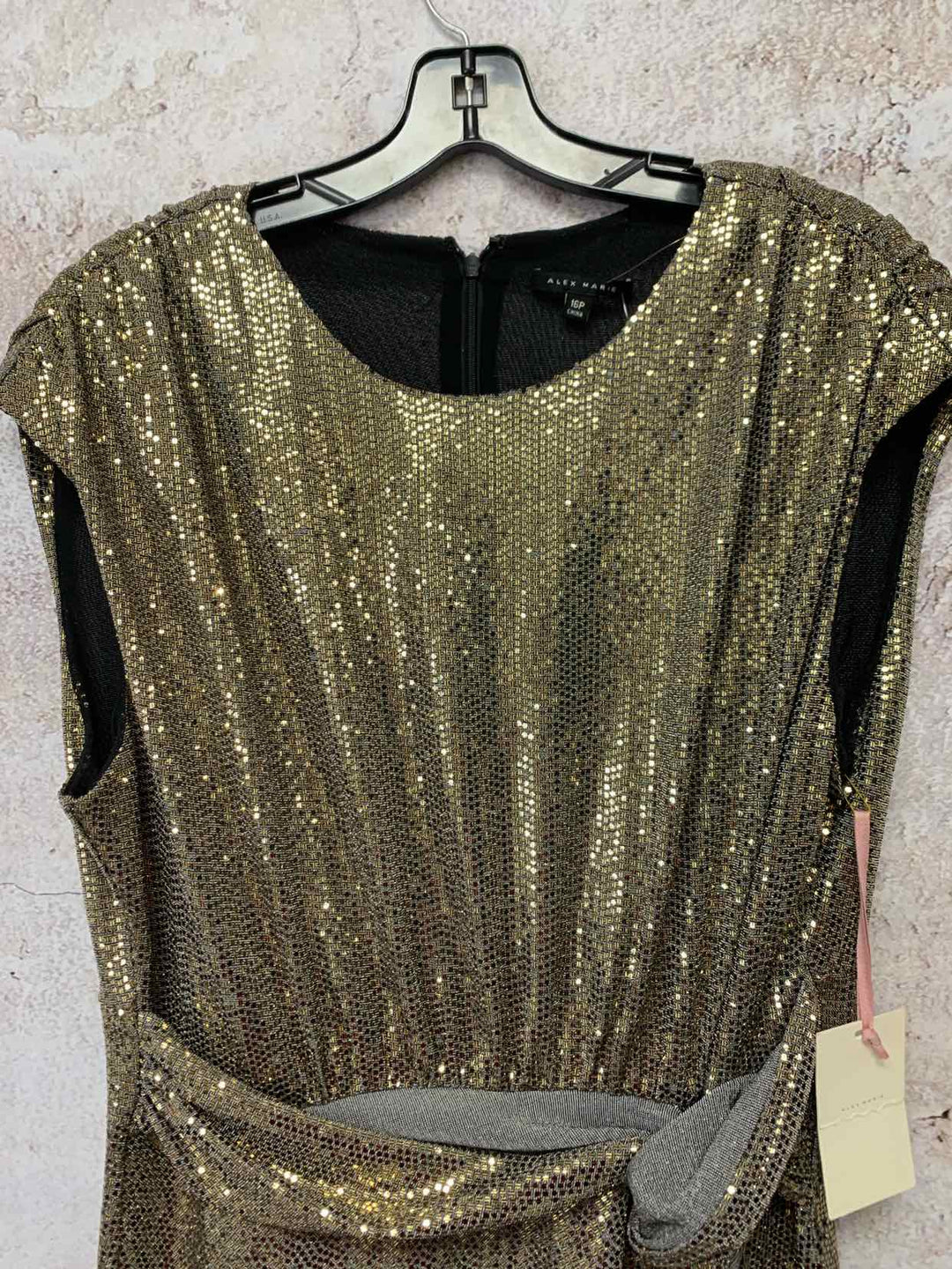 Alex & Marie Size 16P Gold formal dress