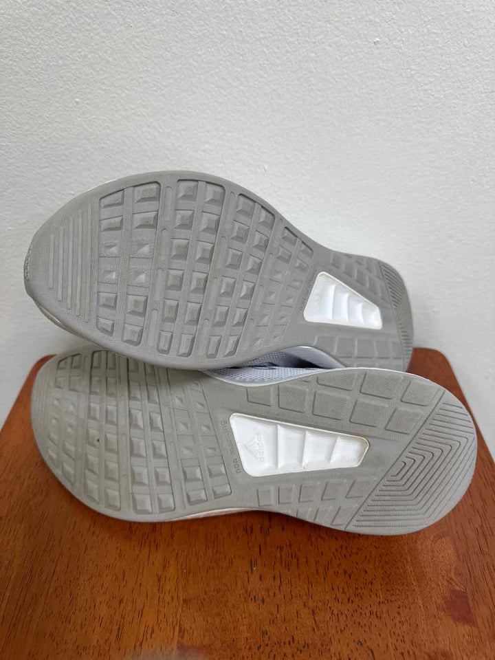 Adidas Shoe Size 7.5 White athletic sneaker