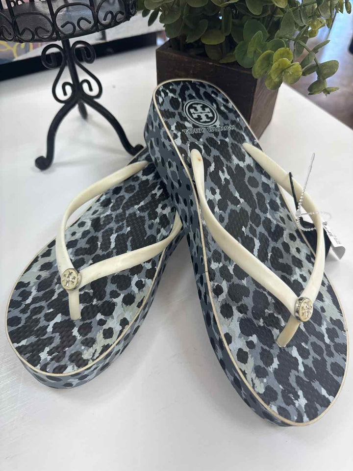 Tory Burch Shoe Size 9 Blue flip flop