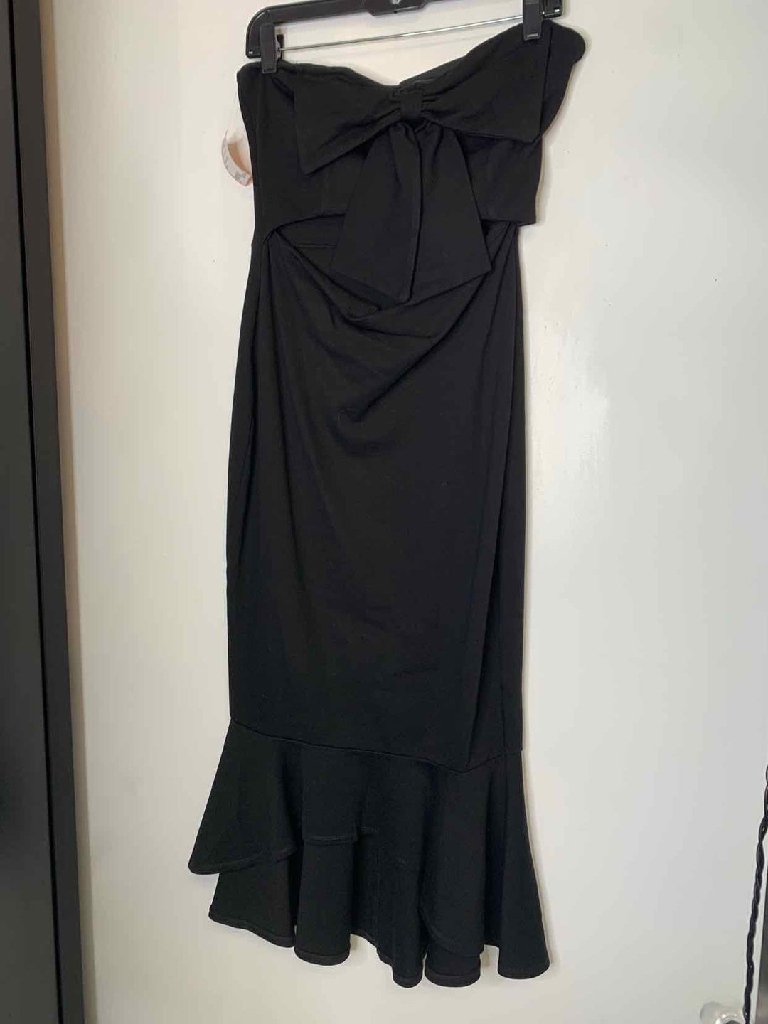 Women Size L FORE Black sleeveless dress