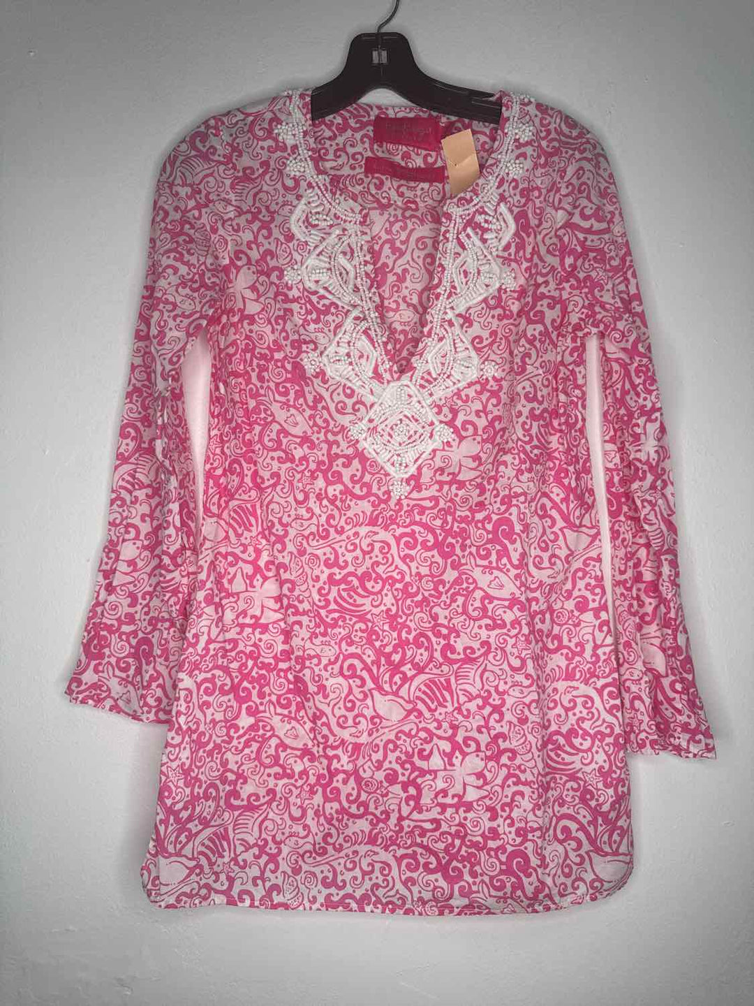 Lilly Pulitzer Size XS Pink long sleeve top