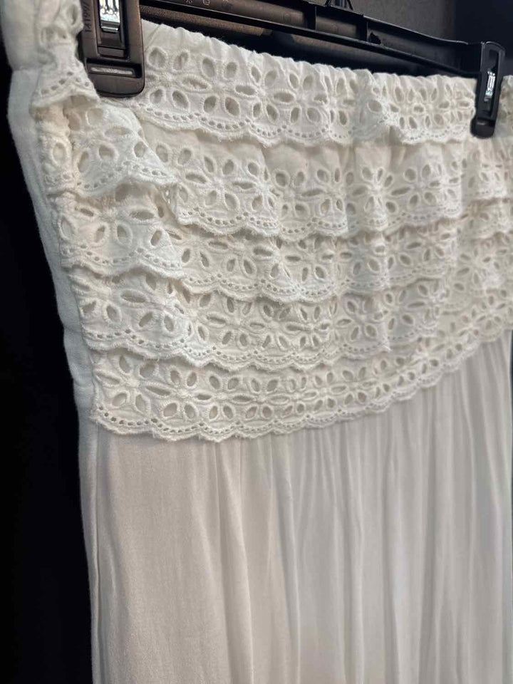 Olsenboye Size 5 White sundress