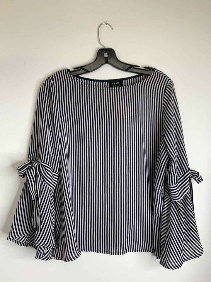 W5 Women Size M striped long sleeve top