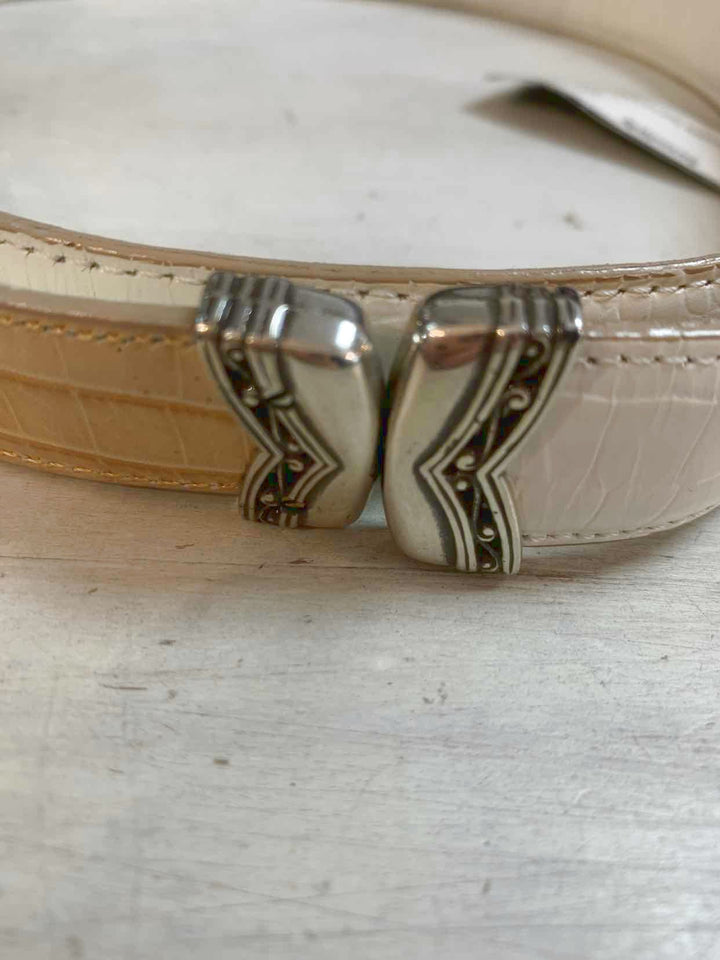 Brighton Size Large White Belt