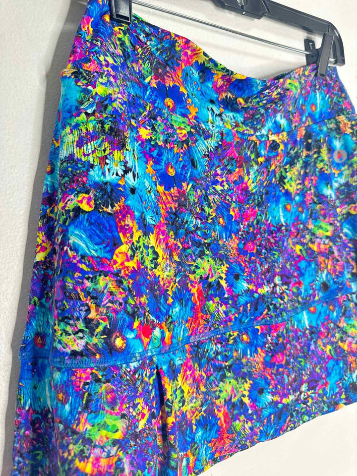 Dana Jo Size L Purple NWT skort