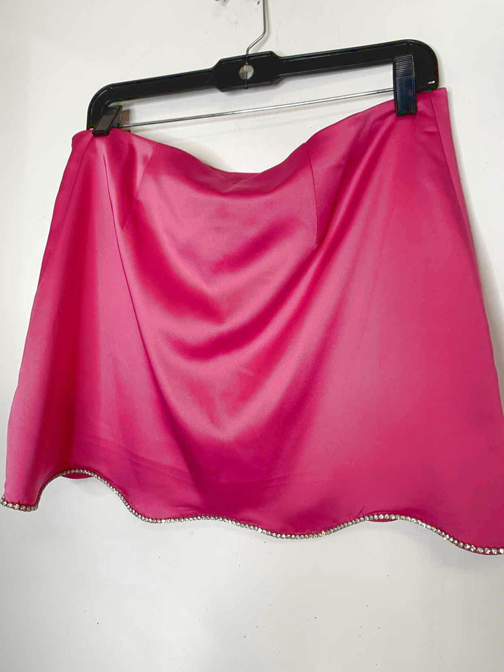 Women Size 12 Anthropologie Hot Pink mini skirt