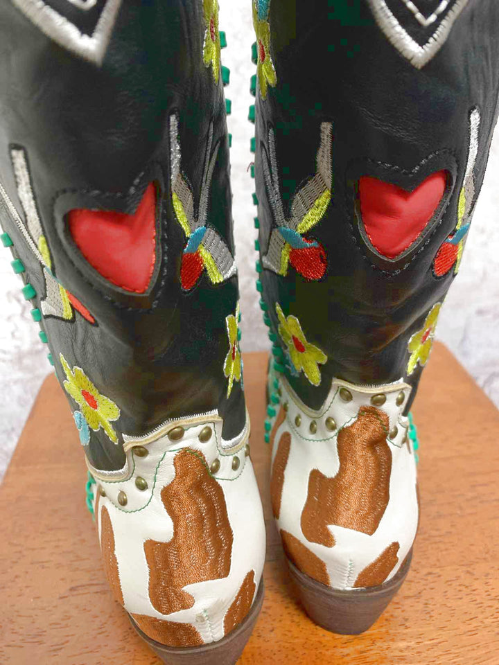 Urban Outfitters Multi-Color W Shoe Size 41 cowgirl boot