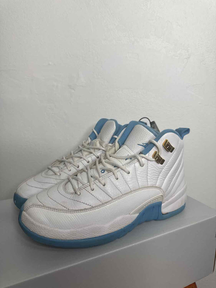 Nike Shoe Size 6.5 Y White athletic sneaker