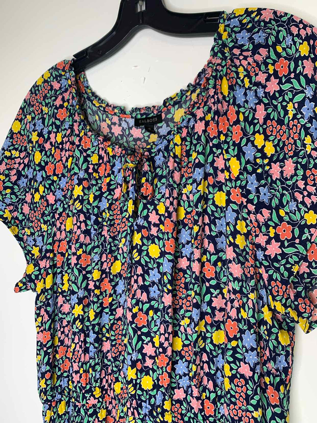 Women Size 16 Talbots floral short sleeve