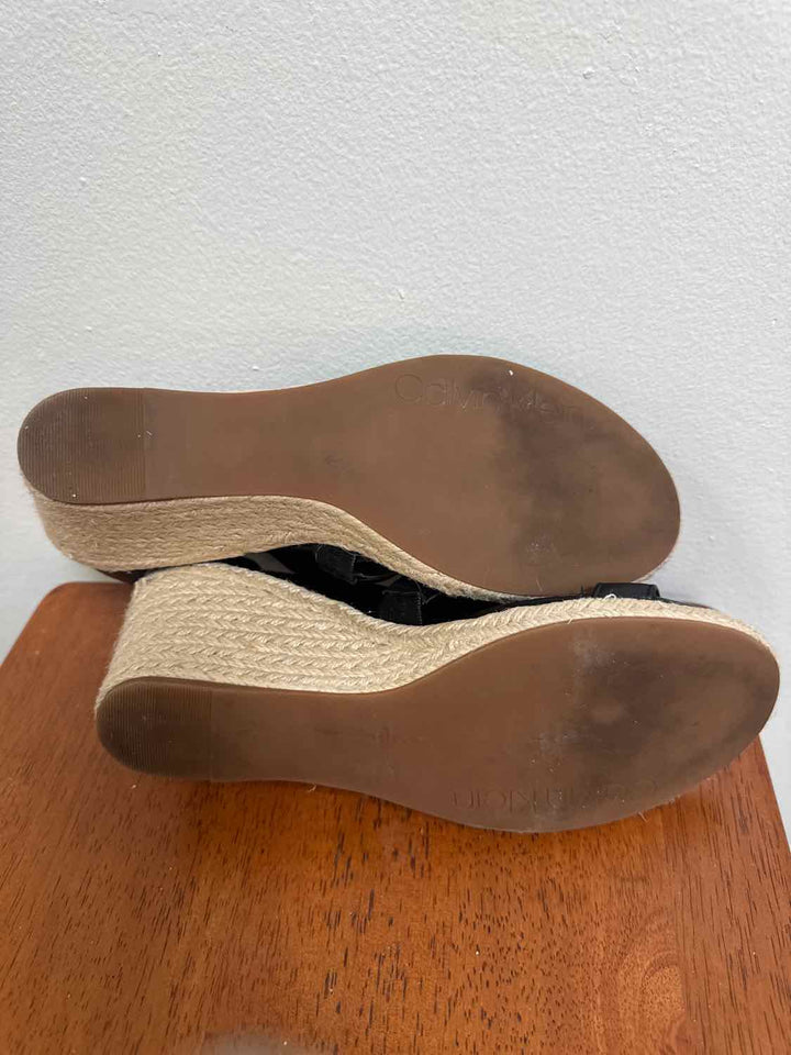 Calvin Klein Black W Shoe Size 9 medium sandal