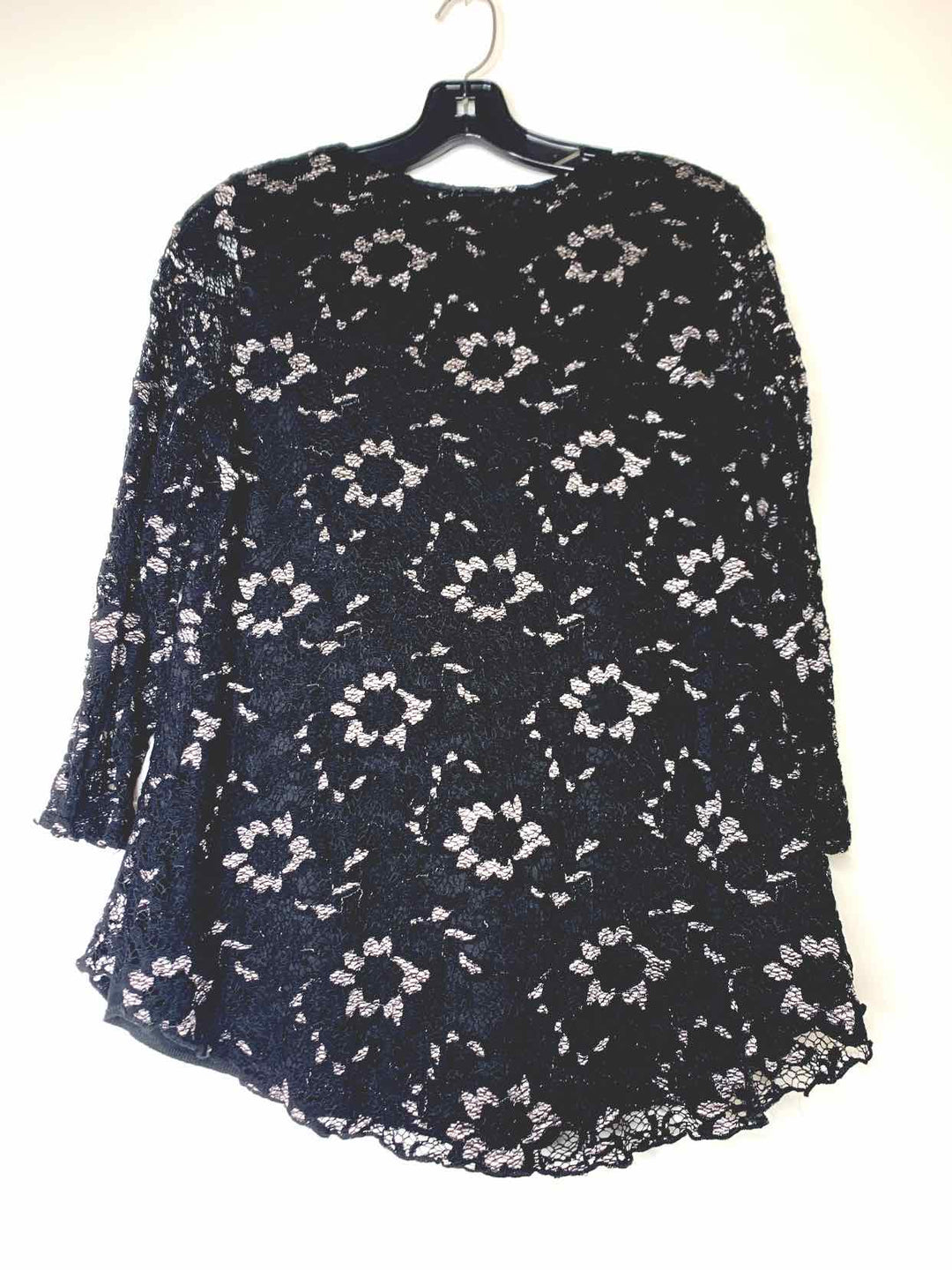 new direction Women Size L Black long sleeve top