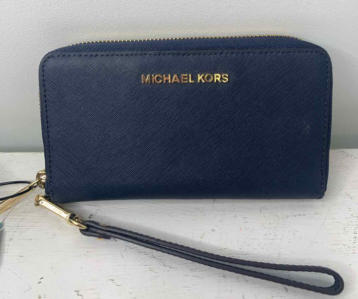 Michael Kors Navy wristlet